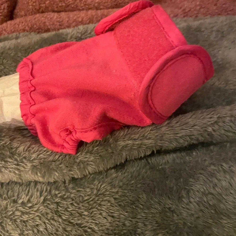 Pink and Purple Dog Diapers Sz SM- USED BUT GREAT CONDITION